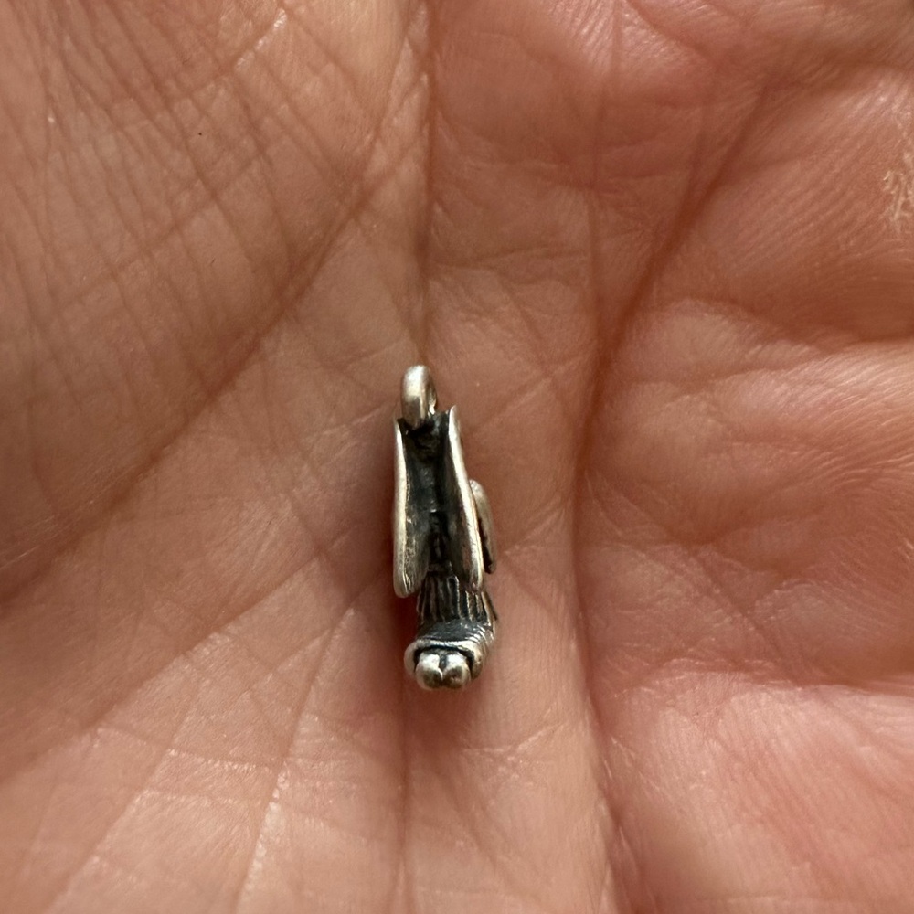 Retired James Avery Sterling Silver Kneeling Angel Charm - Praying Angel - Picture 5 of 6